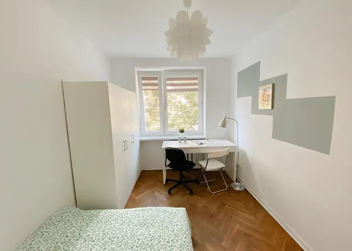 Halo Bed & Breakfast *